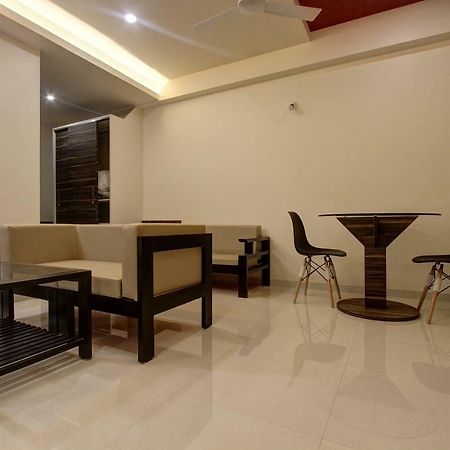 Oyo 39568 Alekha Gateway Hotel Sirsi Exterior photo
